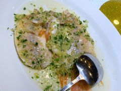 -顺峰海鲜酒楼(省府店)