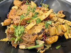 -醉人椒麻辣香锅(王府井喜悦店)