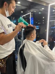 -厘里·salon