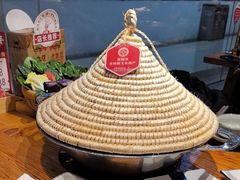 -野山舂·贵州现舂酸汤牛肉(鸿通城店)