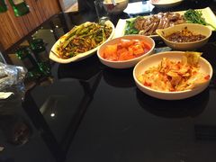 英子狗肉馆-英子补身汤(海兰路店)