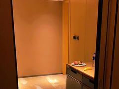 -中山利和希尔顿酒店