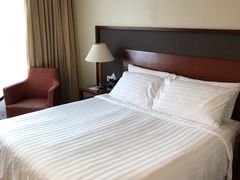 -汕尾巴黎半岛酒店