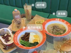 -七爷清汤腩·港式茶餐厅(世博店)