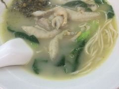 -明呈黄鱼面馆(斜土路店)