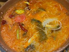 -洱火云南酸菜牛肉火锅(石景山当代商城店)