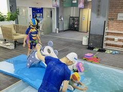 -IBOBI亲子游泳俱乐部(华侨城中心)