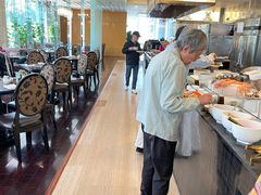 -圣丰索菲特·2 On 988 Café 自助餐厅
