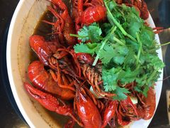鲁小三-鲁小三·大骨自助(金山总店)