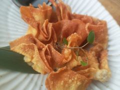 -蜜桃餐厅·伴山(湖滨商业街店)