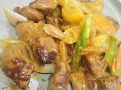 香蒜一口雪花牛肉粒-源·新派中西餐厅(青蓝山美食一条街店)