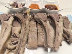 -三江源美食城