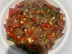 -黄泥岗·地道湖北菜(奥特莱斯店)