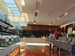 -大雁塔假日酒店·绿茵阁西餐厅