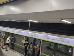 -七里庄(地铁站)