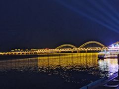 -人民防洪胜利纪念塔