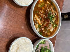 -犇逸·乐山跷脚牛肉·四川现炒(览海店)