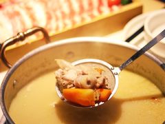 -六少·猪肚包鸡火锅(卓悦INTOWN店)