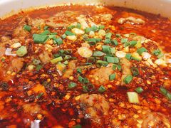 -兔行天下-鸿鹤鲜锅兔(中海国际店)