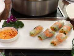 -樾餐厅泰式海鲜火锅(民歌湖店)