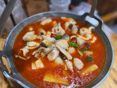 -老滇山寨•云南特色菜•地方菜•民族风情歌舞表演(金碧店)