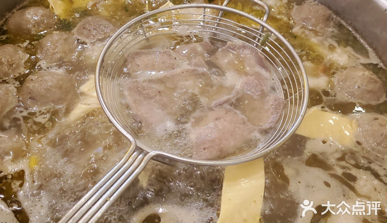 在新街口苏宁易购楼上,进门电梯直上就到了