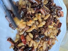 -东巴谷野生菌火锅餐厅