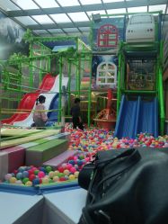 -小玩家儿童主题乐园(世茂广场店)