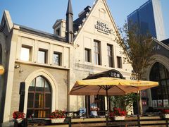 -LENBACH兰巴赫西餐啤酒坊(大连东港店)