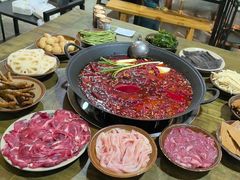 -黄潇洒老火锅(九眼桥宏济巷店)