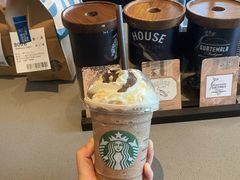 -星巴克(青浦宝龙店)