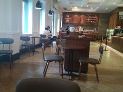 大堂-星巴克臻选(广州沙面店)