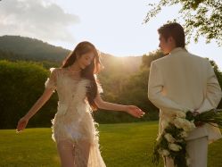 点击看大图 -第一夫人婚纱摄影(南京店)