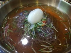 冷面-黑牛の場烤肉(摩天活力城店)