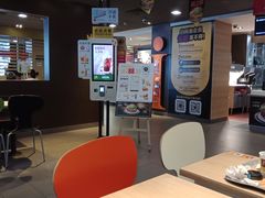 -麦当劳(南京路2店)