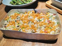 -蜜桃餐厅·伴山(湖滨商业街店)