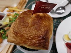 -刀叉遇上筷子中西融合餐厅(和平店)