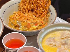 -蟹黄鱼·海派深夜面馆(巨鹿路店)