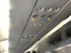 -胡志明新山一国际机场