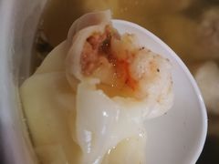 -手劲鱼丸馄饨铺(哈一百店)