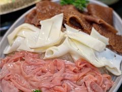 -廖掌柜·重庆鲜货火锅(上海首店)