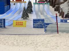 -长沙湘江冰雪世界