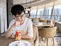 -杏荟旋转餐厅(广州爱群店)