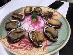 鲍鱼-红鼎豆捞·非遗鲍皇汤火锅(宝丰路店)