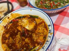 -笨豆腐居民楼菜馆•江西小炒(天津开发区店)