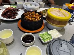 -褚记烤鸭·南京家常菜(雨花客厅店)