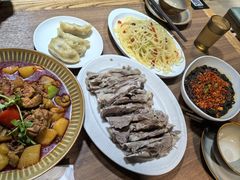 -贯贯吉·清真餐厅(浙江中路店)