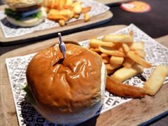 拳击猫经典汉堡-Boxing Cat Brewery拳击猫精酿啤酒馆(永福店)