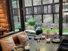 靠窗位-Local泰莲庭(虹鳟鱼店)