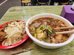 -龙鳞路第一家牛肉汤